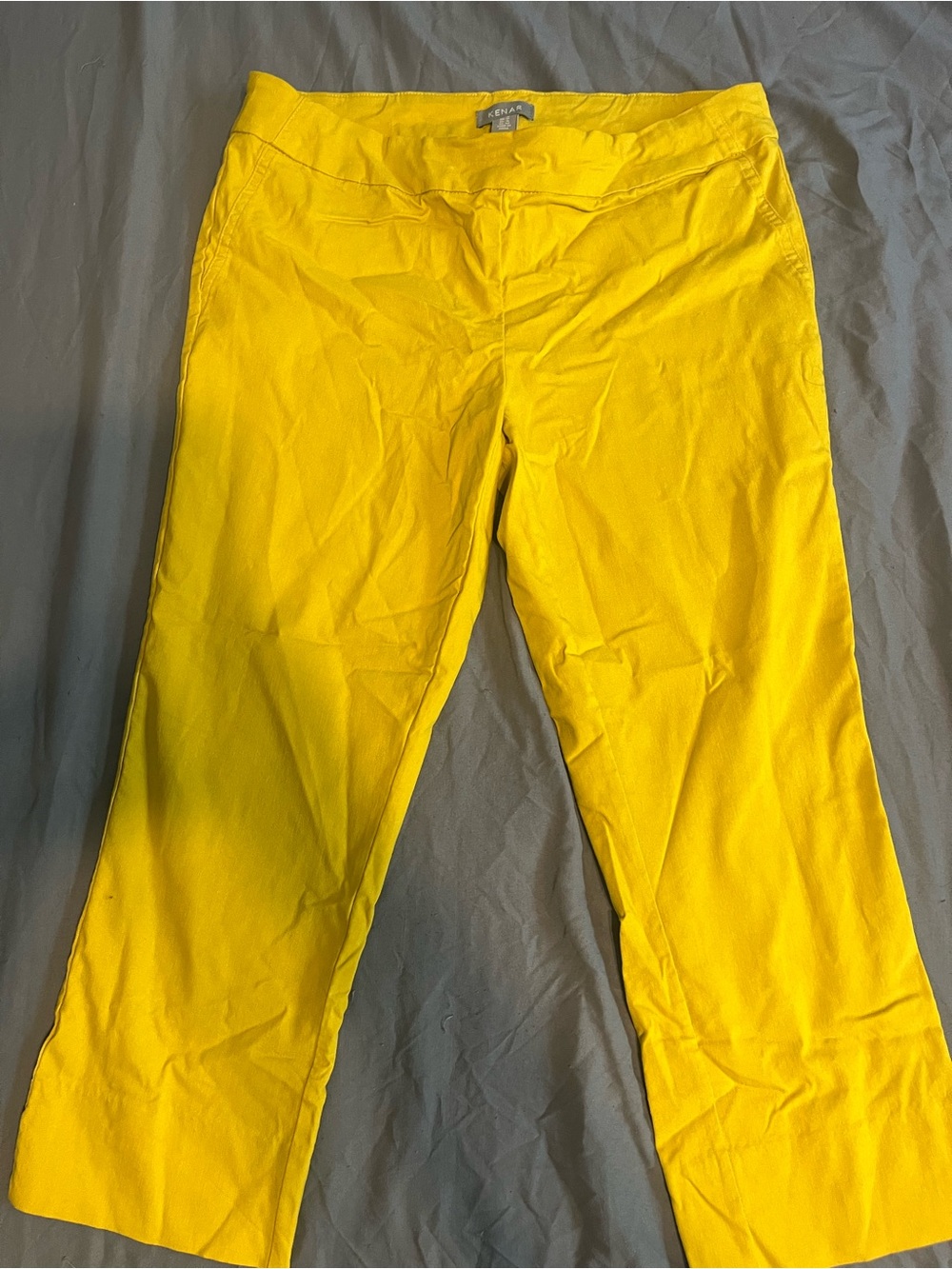 Kenar Bright Yellow Capri Pants